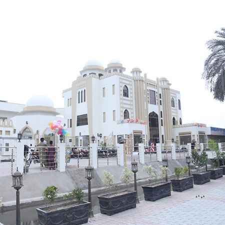 Chichawatni Shahi Palace Hotel מראה חיצוני תמונה