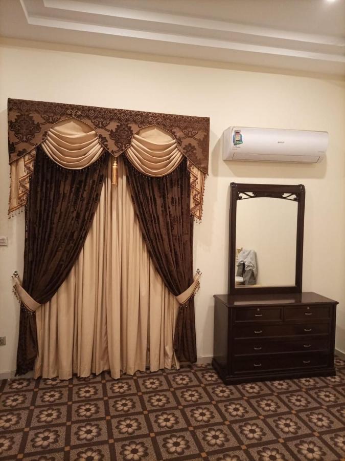 Chichawatni Shahi Palace Hotel מראה חיצוני תמונה
